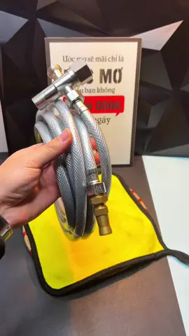 Bộ vòi xịt tăng áp 10m đa năng: tưới cây,xịt rửa xe,tăng áp. Dùng bền bỉ theo thời gian năm tháng. #voixittangap #voixitruaxe #voituoicay #voixitruaxetangap. Mua nhanh khi còn khuyến mãi các bác ơi.#giadungtienich 