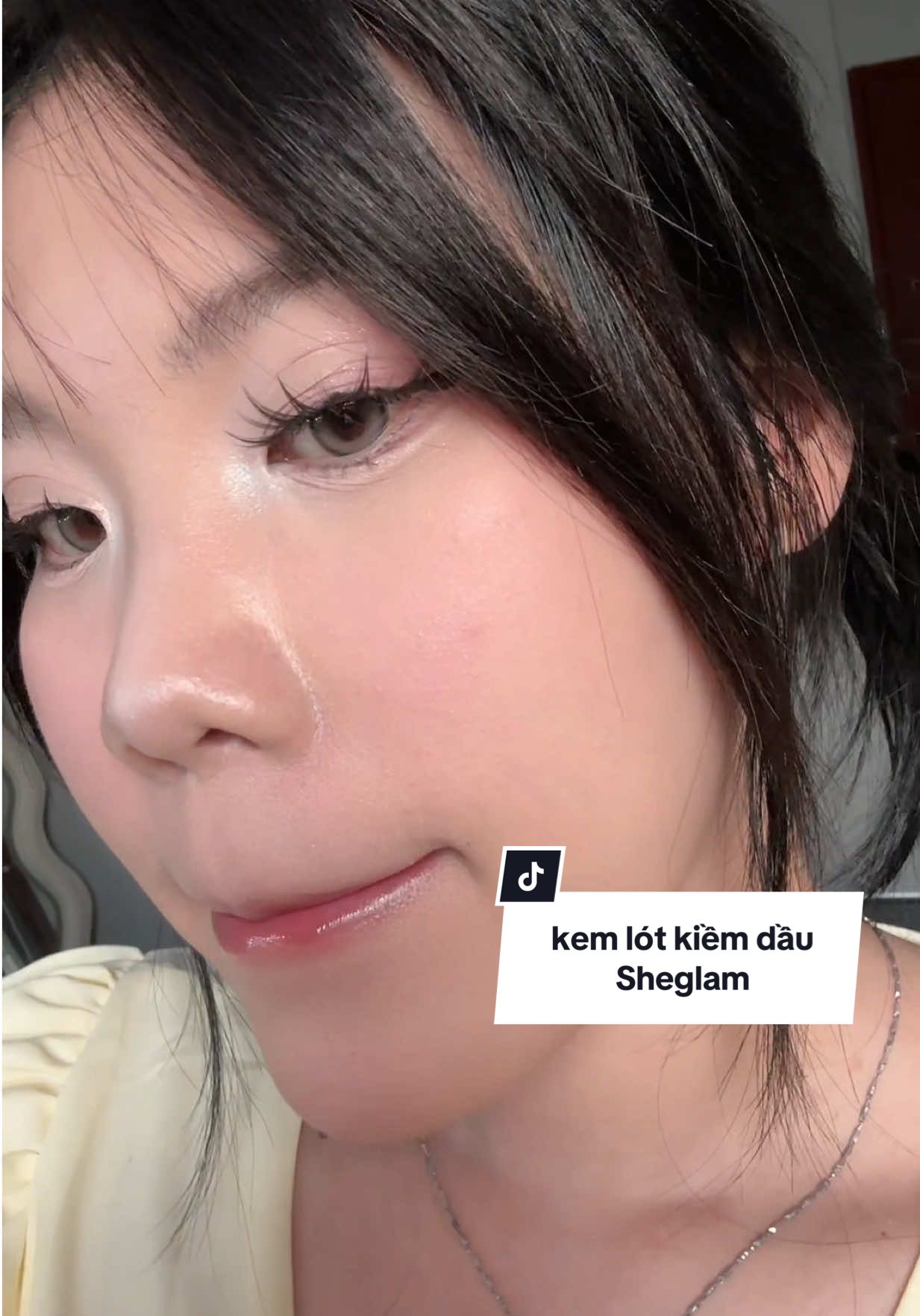kem lót kiềm dầu mấy bà hỏi bữa giờ @SHEGLAM #SHEGLAM #SHEGLAMvn #SHEGLAMprimer #MakeupPrimer 