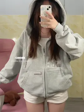 Hoodie zip nhà này dày dặn mặc xinh lém 😋 #CINDER #hoodiezip #aokhoac #xhtiktok #reviewquanao 