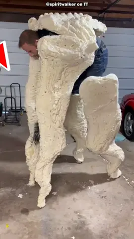 Pemeran pengganti harus bekerja lebih ekstra untuk sebuah adegan film #fyp #foryou #foryoupage #film #stuntman 