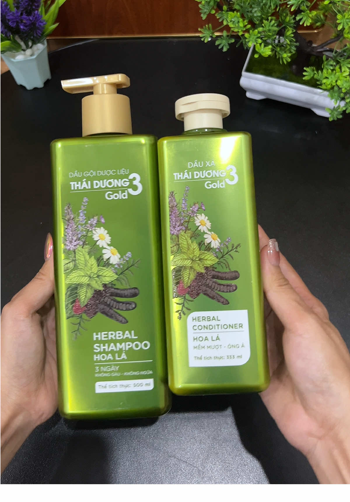 Giảm gầu giảm ngứa sau 3 day ạ #daugoi #daugoithaoduoc #daugoisaothaiduong #xuhuong #tranghatay96 