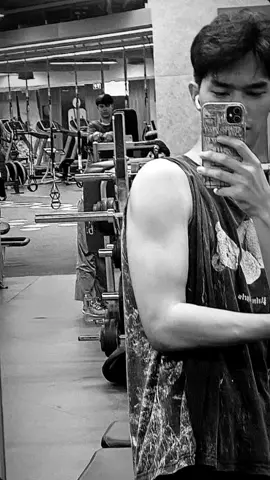 ughhh…🫦🫦🫦.                                @JUNO #boyfriendmaterial #junotiranat #thailand🇹🇭 #gmmtv #junopdasudu 