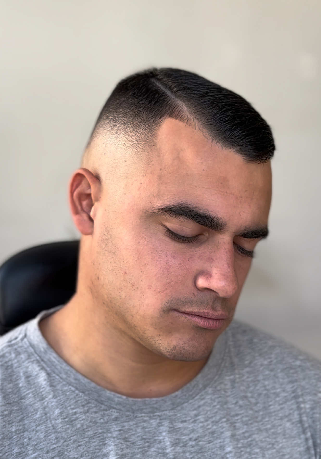 Κουρεματάρα στο @EL_MAZ .. 💇🏽‍♂️🔥 #aigaleo #elmazhairsalon #haircut #barbershop #kondylas 