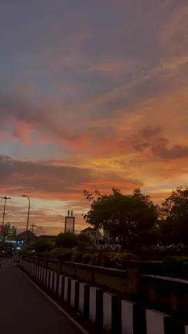 #foryou #purworejo24jam #nyore #sunsetvibes #fyppppppppppppppppppppppp 