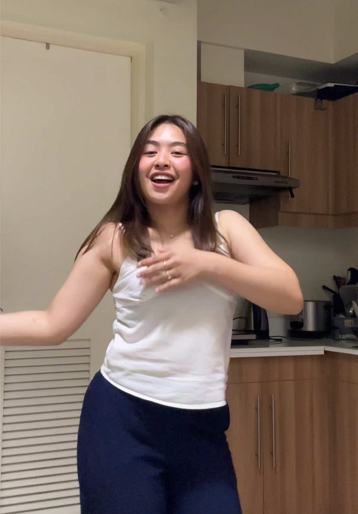 im back!!!!!! HAHAHAHA kung ganito sana kadadali mga trend diba? 😆