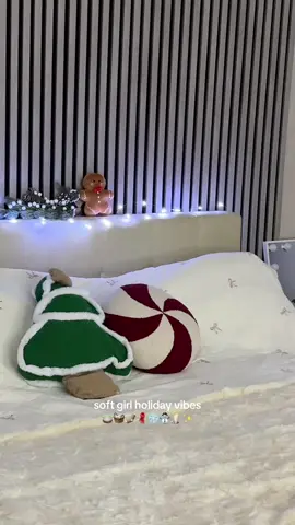 soft girl holiday vibes  🍵🧺🧦🧣❄️⛄️🕯️✨ cozy christmas aesthetic, holiday vibes, soft girl christmas, girly aesthetic, winter cozy mood, christmas essentials, aesthetic reel, festive inspiration, cozy home vibes, holiday glow #christmaseveryday #cozychristmas #holidayaesthetic #softgirlaesthetic #christmasreels             