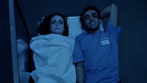 Nekro (1997)، هو فيلم ذو طابع سوداوي وغريب يدور غالباً حول مواضيع الموت والبعث والعوالم القاتمة، وينتمي إلى فئة أفلام الرعب التجريبية التي تعتمد على الجو النفسي أكثر من السرد التقليدي. . . . . #Nekro  #foryou  #explore  #fyyyyyyyyyyyyyyyy  #cinema 