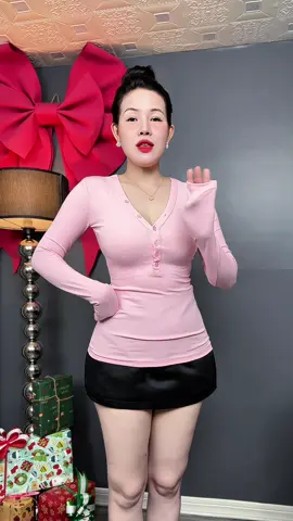 Có hàng về tranh thủ mua liền nhen ce#lenxuhuong #aothundaitay #outfit 