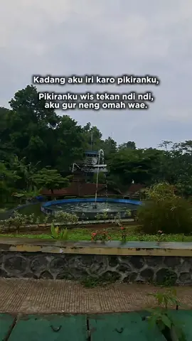 pikiran'e wes teko londen aku jek glundang glundung ndek kasur 😂 @maste #yzxcba #fyp #jogja24jam #gunungkidul #jogja 