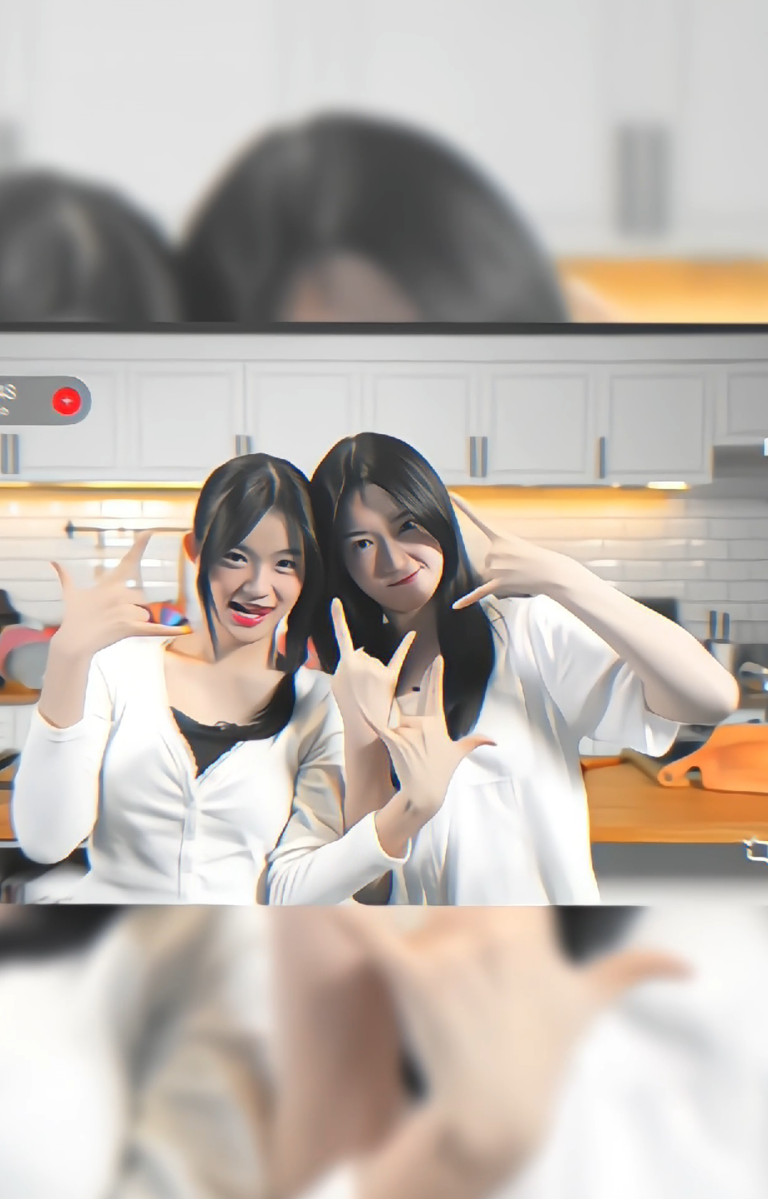 Lucunya dua my bini🤗 . . #delynnjkt48 #erinejkt48 #jkt48newera 