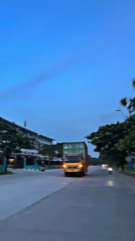 Goyang sedikit biar santai#fypppppppppppppp #fypシ゚ #fypage #CapCut 