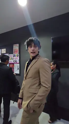 เจอดาราสายวิชาการ 📚✨️ #lukevoyage #ลุคอิชิคาว่า #ลุคอิชิคาว่าพลาวเด้น #politicalsciencechula #chulalongkornuniversity 