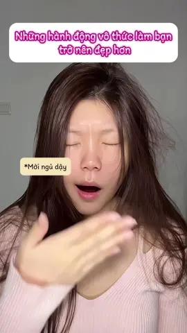 Nhưng hành động vô thức làm bạn đẹp hơn, mấy bà hãy làm nhiều hơn để xinh hơn nha #lamdep #haihuoc #makeup