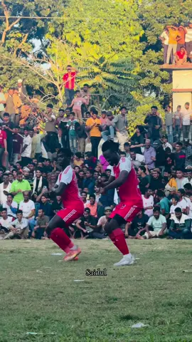 Guys the player name ..?👀⚽️ #football #bdtiktokofficial🇧🇩 #saidul 