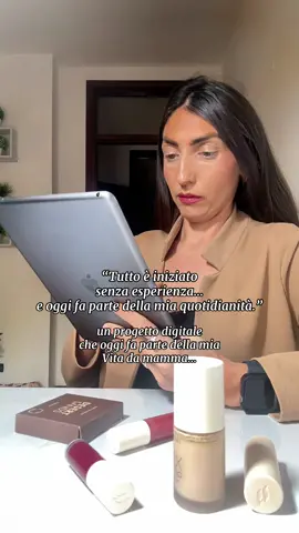 ✨ Condivido ogni giorno una routine semplice, reale e adatta a chi ha poco tempo: mamme, ragazze sempre in movimento o studentesse che cercano ispirazione per prendersi cura di sé. Mostro i prodotti multibrand che utilizzo e che fanno parte della mia quotidianità per beauty e benessere. Se vuoi scoprire i miei consigli e la mia routine, trovi tutto nel mio profilo. ✨ beauty routine mamma, skincare giovane, prodotti per studentesse, benessere quotidiano donna, selfcare veloce, beauty tips ragazze, multibrand routine, ispirazione beauty giovane, cura personale semplice #beautyroutine #ragazzeitaliane #studentessalife #mammeitalia #selfcaresemplice 