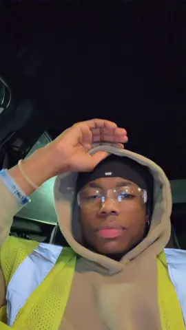 Mesye poze tande  #thescarshowlive #thescarahowlive #haitiantiktok🇭🇹 #haitiantiktok #Viral 