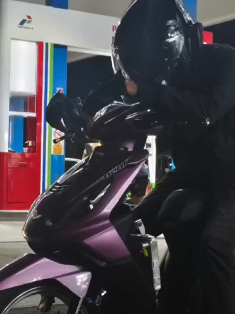 Kita vlog touring pake Camon40Pro guys, next part kita liat sebagus apa camon40pro ini❤‍🔥l#TecnoCamon40Pro#Vlog#healing #TECNOIndonesia #TECNOFansIndonesia #fyp @tecno.jabar.jateng @tecnoindonesia