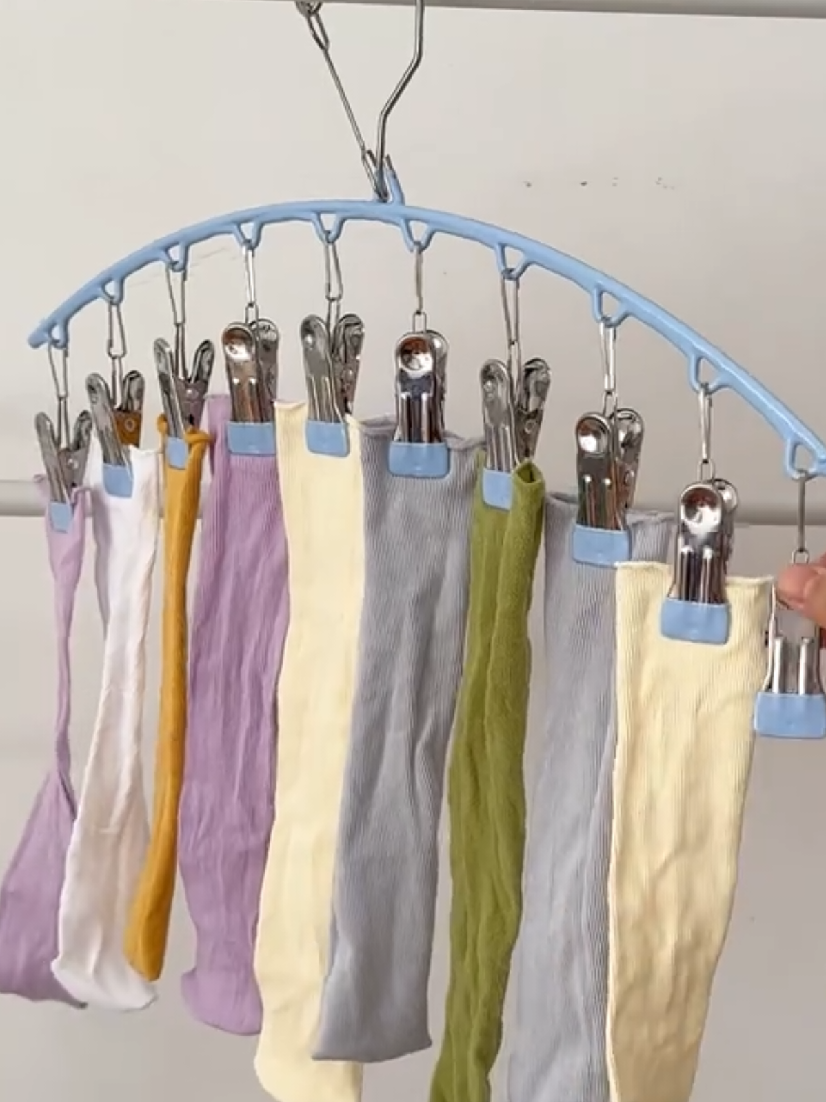 Móc treo quần áo. móc treo phơi tất #reviewdogiadung #xh #dogiadung #giadungtoanquocc #mocquanao 