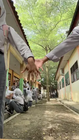 #berlima #smkn1bongas 