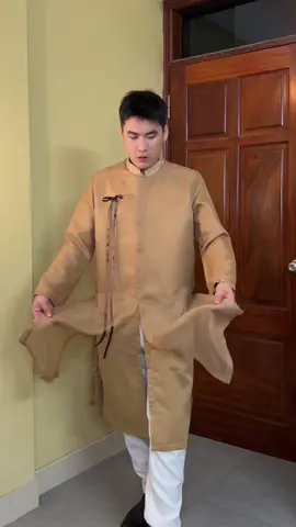 Áo dài Tết 2 lớp màu nâu dễ mặc, vừa điệu mà không bị lố #subondaily #tet2026 #aodainam #thoitrangnam 