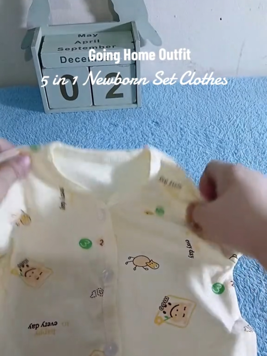 5 in 1 Newborn Set Clothes, 159 pesos only na mukang branded. #babyessentials #goinghomeoutfit #babyset #newbornclothes 