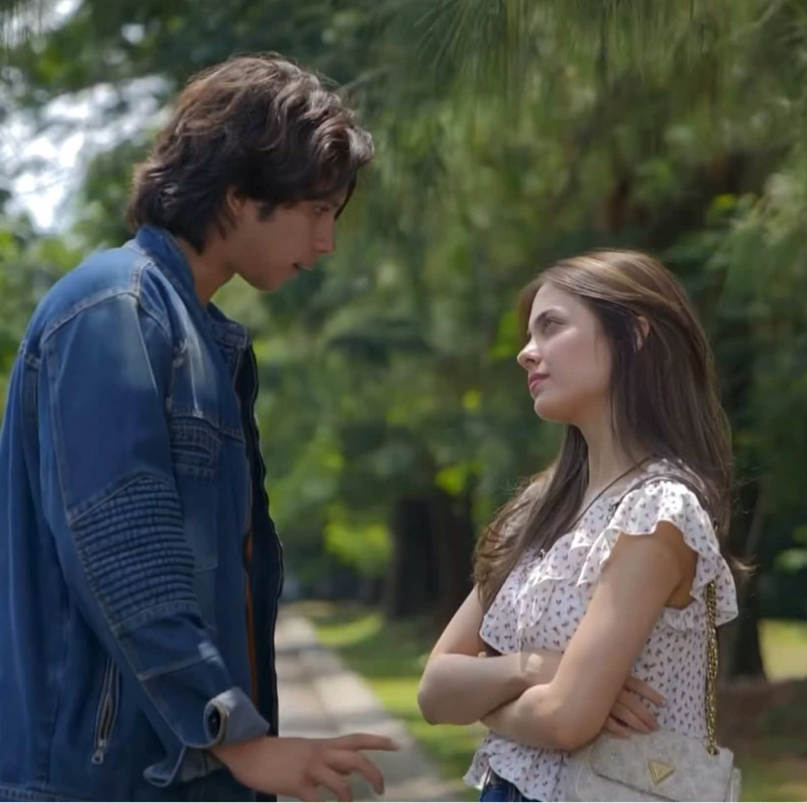 #MoRa Ep 377 Mohan buruan jujur sebelum “masalah mata” jadi badai kalian, itu raisa udh udh wanti wanti loh. Kalau lu gak jujur raisa bakal marah Tapi udah lama juga ya gak liat mora berdebat HAHAHA Kalau mau berantem sebentar aja plis 1 jam agz, jangan 1 hari agz.  1 hari agz bisa 2 minggu di RL 😢 #AsmaraGenZ #MohanRaisa #AryaMohan #RaisaMarie 