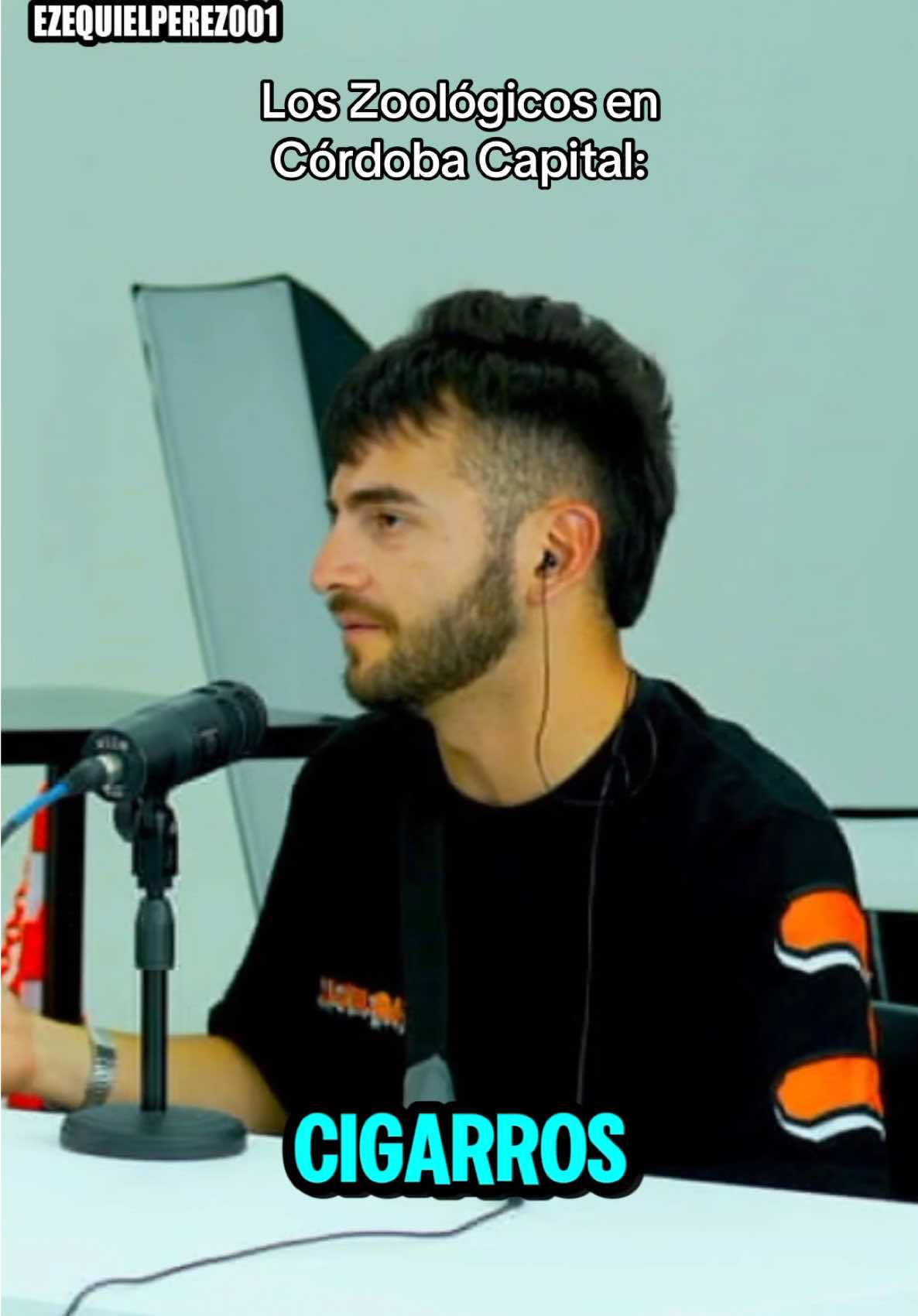 El Mono Silvio!! ❤️ Ustedes que opinan de los Zoológicos ?? 🤔 #humor #cesarmundo #ezequielperez #paratii #zoologico 