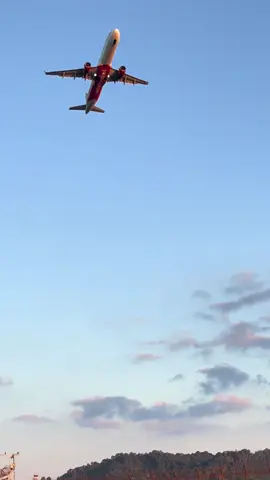 #phuket #maikhao #thailand🇹🇭 #flight 