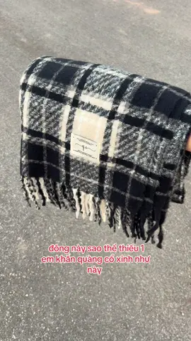 Xinh mà giá hạt dẻ lắm lun #khanquangco #khanquangcomuadong #xuhuong #tranghatay96 