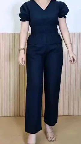 “Kung pangmalakasang aura ang goal mo today, go for this puff sleeve top and pants terno! The top gives you that soft, feminine elegance habang yung pants naman nag-a-add ng modern at sophisticated feel. Pwede pang meeting, pang gala, pang errands, pang dinner—lahat kaya ng outfit na ‘to! Ang dali niya suotin, hindi mainit, at super flattering kahit anong body shape.” #FilipinaFashion #ConfidenceFit #ternosetstyle 