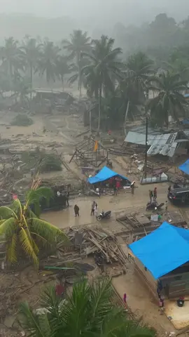 Banjir Aceh timur, Bupati Alfarlaky Terobos longsor dan banjir ke Daerah Terisolir di penaron dan Serbajadi Lokop. 