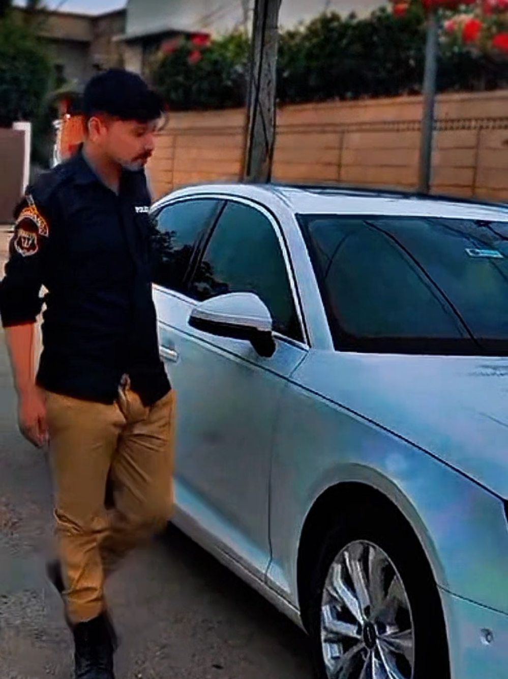 🚓🇵🇰🖤 . #sindhpolicezindabad🔥 #sindhpolice #pakarmy #fyp #passingout 