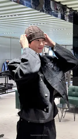 my favorite person in the whole world 🐥🩵 #byeonwooseok #변우석  