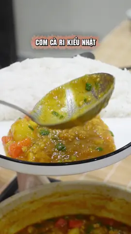 Cơm cà rri kiểu Việt 😅😅 #nauan #monngon #fyp #gautapnau #nacnetwork 