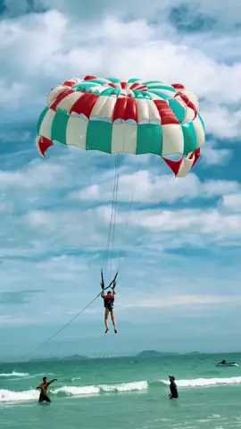 Tôi giống như một con chim đang bay. #dulichvietnam #doklet #vungtaubeach #фантьех #phanrang 