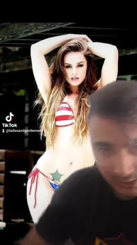 אני רוצה אותה בכלא❗❗❗❗❗❗❗❗לא רוצה לראות סרטונים יותררררר😫😫😫😫😫😫😫😫😫😫😫👺