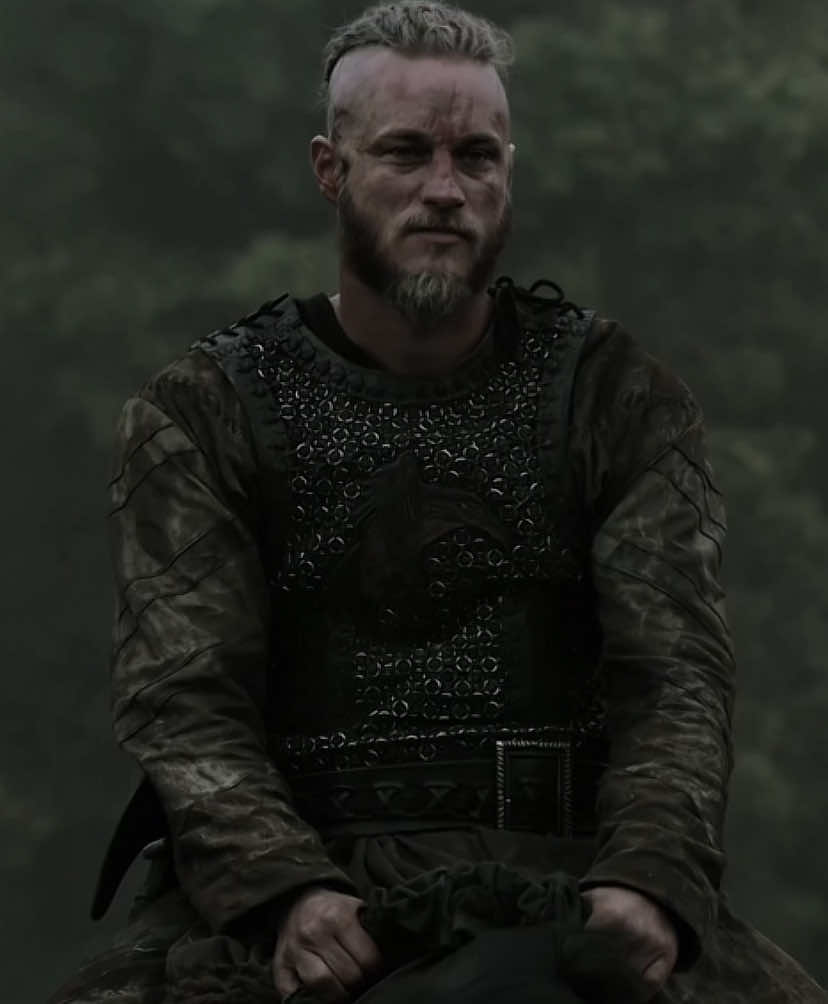 old ragnar.. |. جودة المقدمه💔 #ragnarlothbrok #vikings #راغنار #fyp #explore 