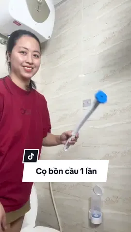 Cọ bồn cầu vừa sạch vừa tiện #coboncau #vesinhboncau #coboncau1lan #huyenhoihareview #xuhuong 