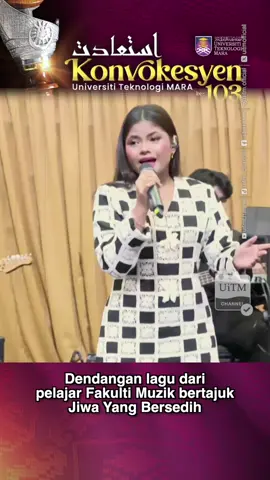 Sedap suara pelajar dari Fakulti Muzik ni #istiadatkonvokesyenuitm103 #konvo103 #uitmdihatiku #usahatakwamulia 