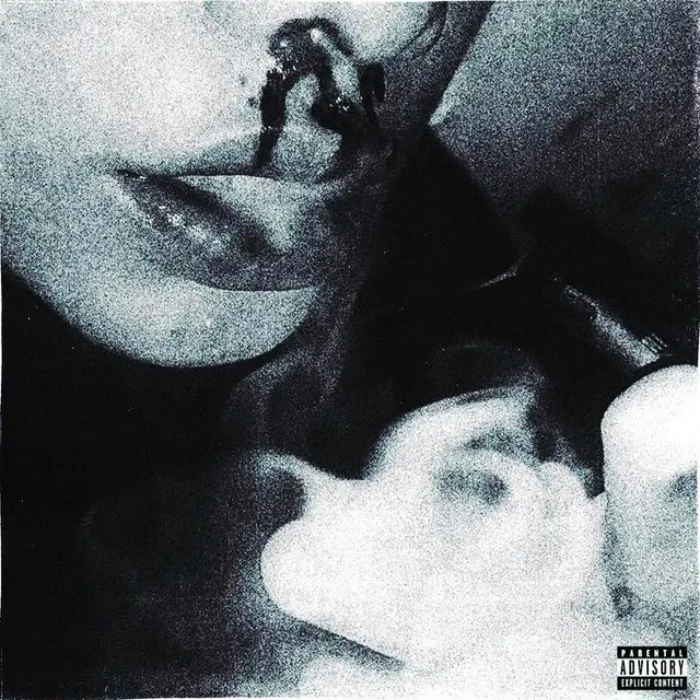 ‏لست حزينا، لكنني فقدت شغفي ورغبتي بكل شيء... وكأنني أعيش بلا لون ولا طعم لا أبكي، ولا أضحك، فقط أمر بالأيام كأنني ضيف عابر أشعر أن شيئًا في داخلي انطفاً بصمت، وأن ما كان يحمسني ويحركني لم يعد يوقظ أي إحساس لست محطما، الكنني متعب من محاولة الشعور، مرهق من انتظار شيء يعيد لي ذاتي التي أعرفها لم أعد ذلك الشخص الذي يعرف ماذا يريد... أصبحت أعيش بلا رغبة، بلا لهفة. كل شيء يبدو باهئا، وأنا أراقب نفسي من بعيد وكأنني شخص لا عرفه#مالي_خلق_احط_هاشتاقات 