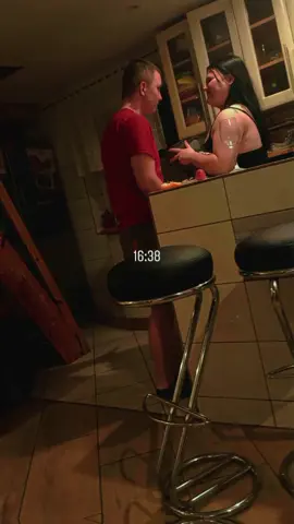 Bo najważniejsze to znaleźć w życiu kogoś przy kimś uśmiech sam się maluje na twarzy