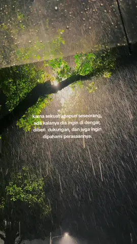 𝙘𝙖𝙧𝙖 𝙢𝙚𝙢𝙗𝙪𝙖𝙩 𝙗𝙪𝙗𝙪𝙧 𝙖𝙮𝙖𝙢!  --- 🍲 Bahan-bahan Untuk Bubur: 200 g beras 1,5–2 liter air (sesuaikan kekentalan) 2 lembar daun salam 1 batang serai, geprek Garam secukupnya Kaldu ayam secukupnya (boleh dari rebusan ayam) Untuk Ayam Suwir: 250 g dada/paha ayam 2 siung bawang putih, halus 2 siung bawang merah, halus 1 sdt kecap asin (opsional) ½ sdt lada ½ sdt garam 1 sdt gula Sedikit kunyit bubuk (opsional biar kuning) Air sedikit untuk menumis Pelengkap (opsional tapi enak 😋): Bawang goreng Daun bawang iris Kacang kedelai goreng Kerupuk Kecap manis Sambal --- 👩‍🍳 Cara Membuat 1. Membuat Bubur 1. Cuci beras lalu masukkan ke panci. 2. Tambahkan air, daun salam, dan serai. 3. Masak sambil sesekali diaduk agar tidak gosong. 4. Bila air menyusut tapi bubur belum lembut, tambahkan air panas. 5. Masak hingga tekstur bubur lembut dan creamy. 6. Tambahkan garam dan sedikit kaldu ayam untuk rasa lebih gurih. 2. Membuat Ayam Suwir 1. Rebus ayam hingga matang, tiriskan, lalu suwir-suwir. 2. Tumis bawang merah & bawang putih hingga wangi. 3. Masukkan ayam suwir. 4. Tambahkan kecap asin, lada, garam, gula, dan kunyit bubuk. 5. Aduk hingga bumbu meresap. 3. Penyajian 1. Tuang bubur ke mangkuk. 2. Beri ayam suwir di atasnya. 3. Tambahkan daun bawang, bawang goreng, kacang, sambal, kerupuk, dan kecap manis sesuai selera. --- #galaubrutal #sadvibes🥀 #fyp #fypage #4u 