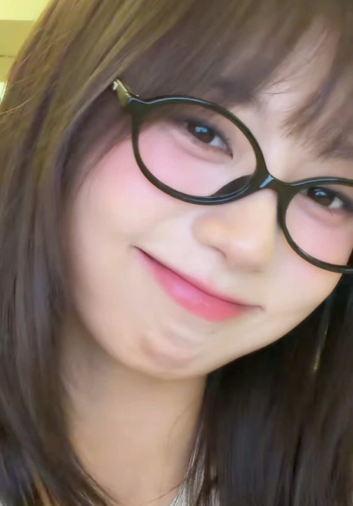 遅刻するよ 🧐 #UNIS #유니스 #HYEONJU #진현주