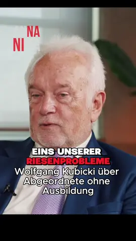 Wolfgang Kubicki im Gespräch mit Marc Friedrich: Noch nie gab es so viele Abgeordnete OHNE Ausbildung, OHNE Studienabschluss, OHNE Berufserfahrung! Klar, dass die schlechte Entscheidungen treffen. Klar, dass die extrem abhängig von Staatskohle werden. Diese Leute haben nie gearbeitet, kennen die Realität nicht und regieren uns in den Abgrund!