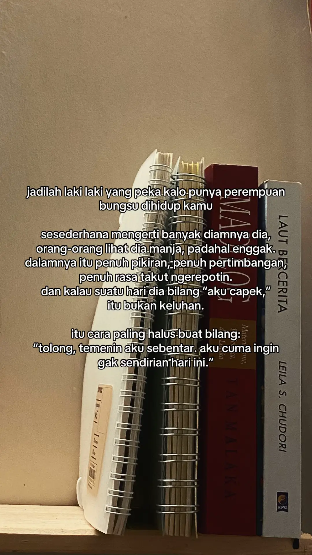 aku usahain selalu temenin kamu ya, walaupun kadang aku lagi banyak sibuknya, kalau ada waktu luang ditengah kesibukan itu, aku orang pertama yang paling gabisa liat kamu diam, soalnya aku mengerti dalam diam kamu. dan kalaupun aku ada cerita pun, kamu jadi orang pertama yang tau sama ceritaku 🫶🏻