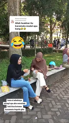 Membalas @mamamonic02  Kacamata jumbo #creator search insight  #fyp 