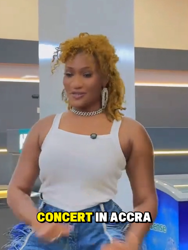 Diamond Queen, who went viral for a grinding moment at Wendy Shay’s concert, addressed the controversy after mixed reactions online. Wendy Shay invited her on a TikTok live to offer help, but Diamond Queen asked for no money—only to support Wendy Shay’s music—earning sympathy and easing public criticism. #diamondqueen #wendyshay #concert #breakingnews #usa 