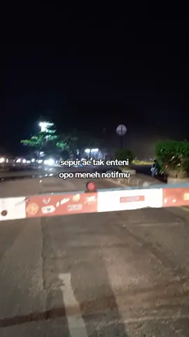 bakal tak enteni nganti batere hp ku entek #galaubrutal #fyp #foryou #4u #jawasad 