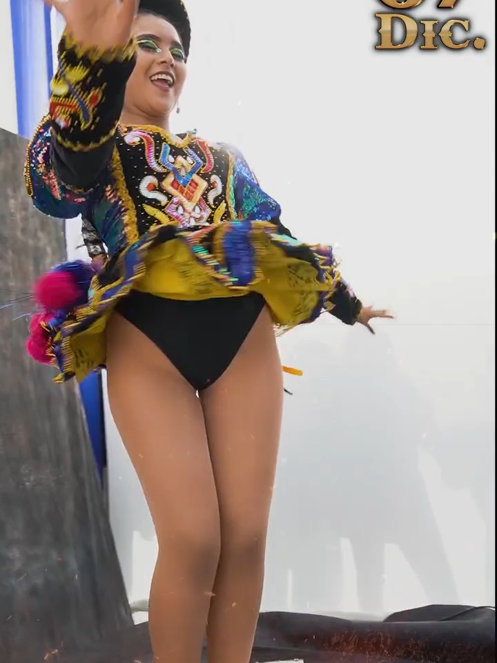 hermosa caporalita #caporales #caporalita #saya