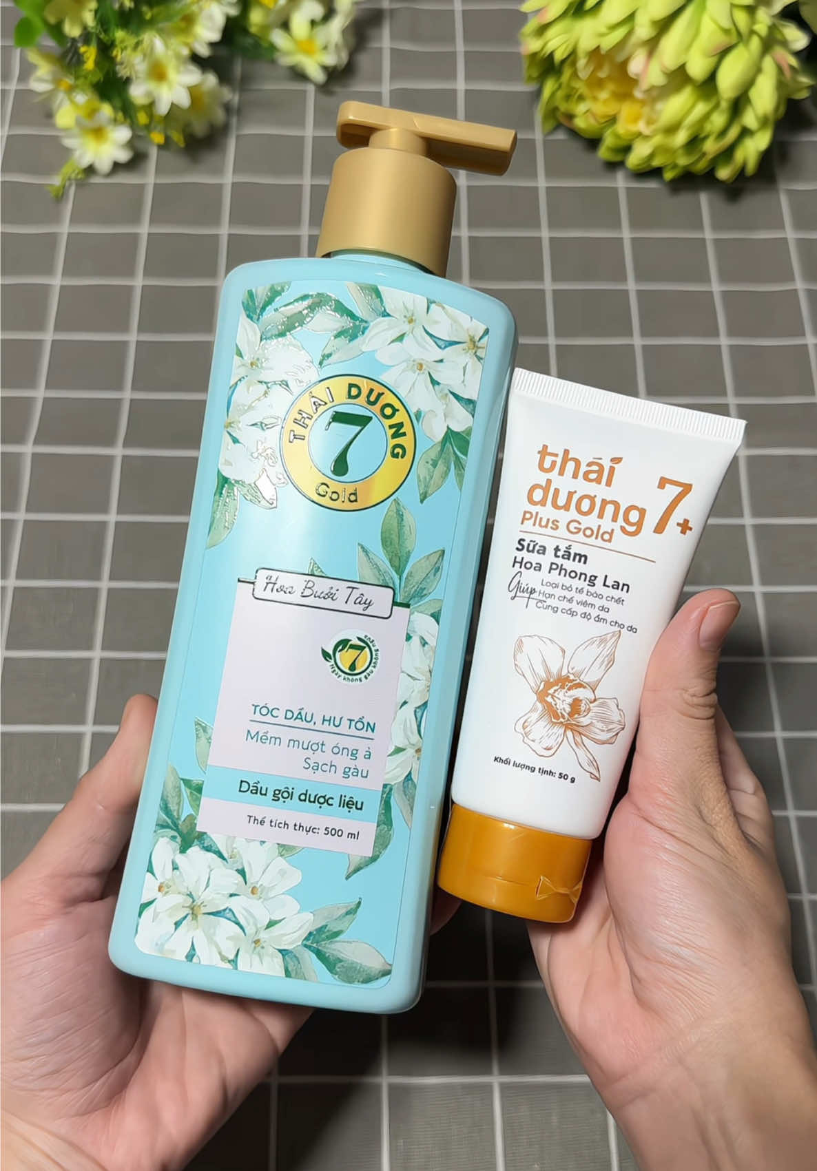 dầu gội dược liệu thái dương 7 gold hoa bưởi tây #daugoi #daugoithaoduoc #daugoitrigau #daugoithaiduong #xuhuong 